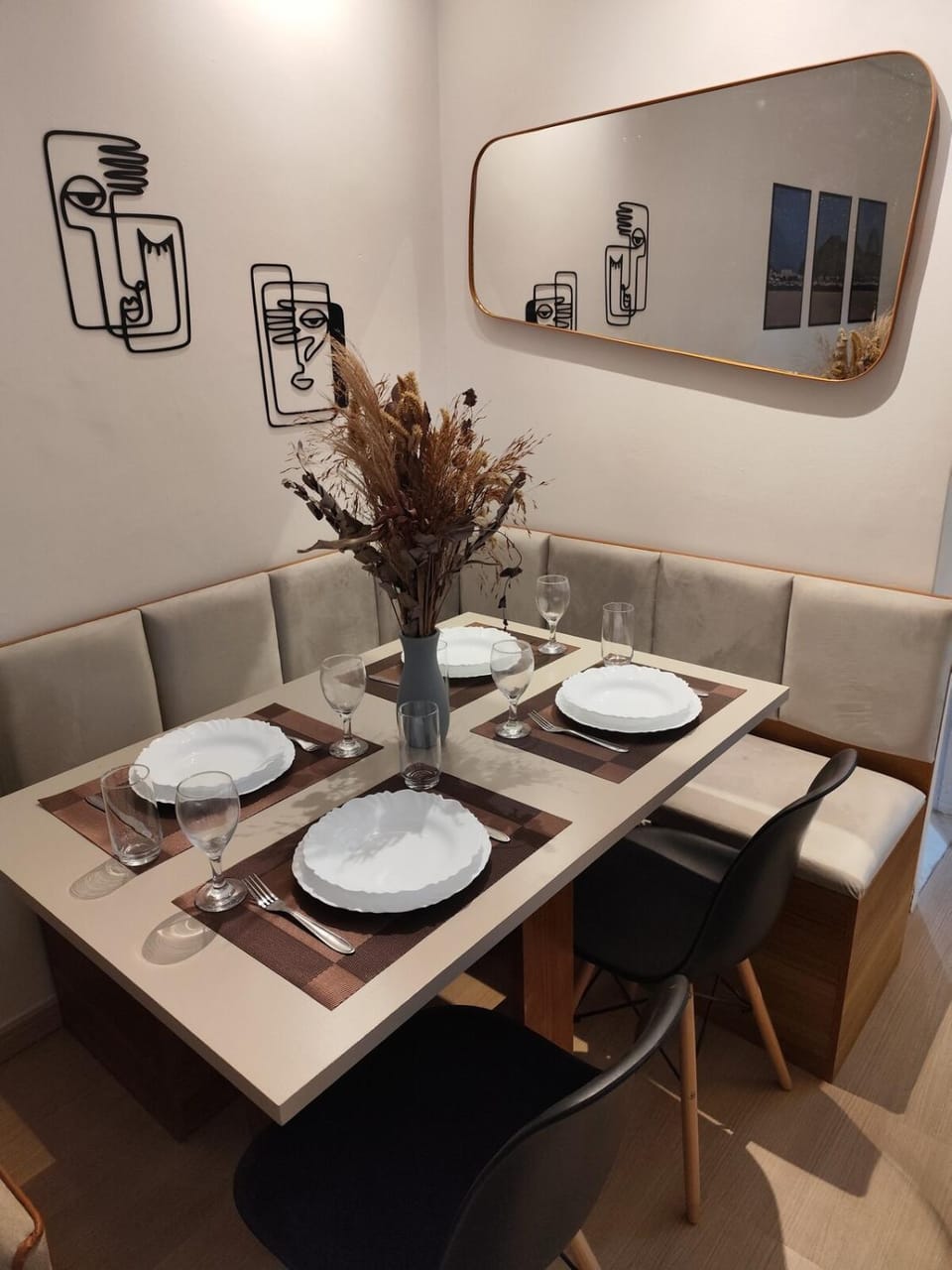 Living room, Seating area, Dining area