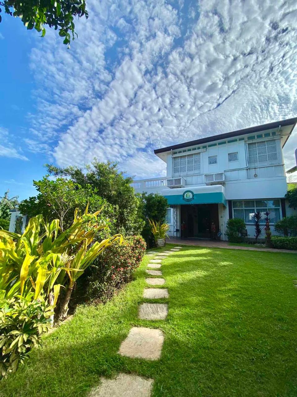 Paradores Del Castillo Bed and Breakfast in Calabarzon