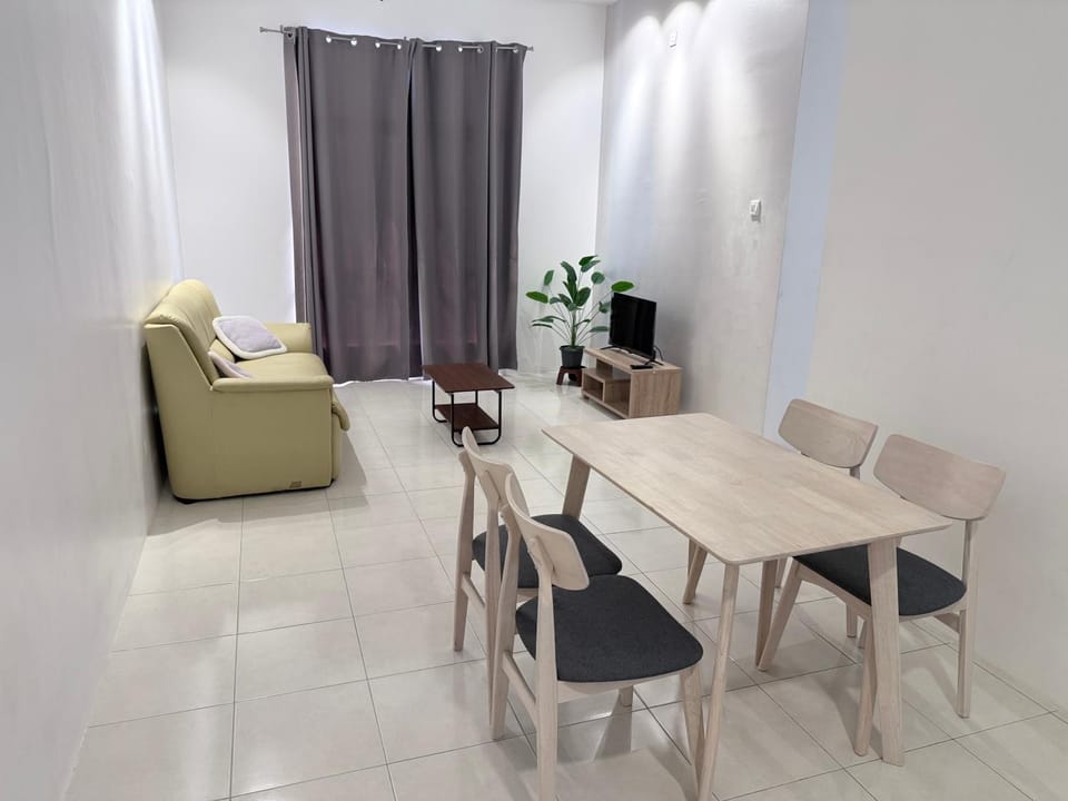 Bright Apartment in Klebang Apartment in Ipoh