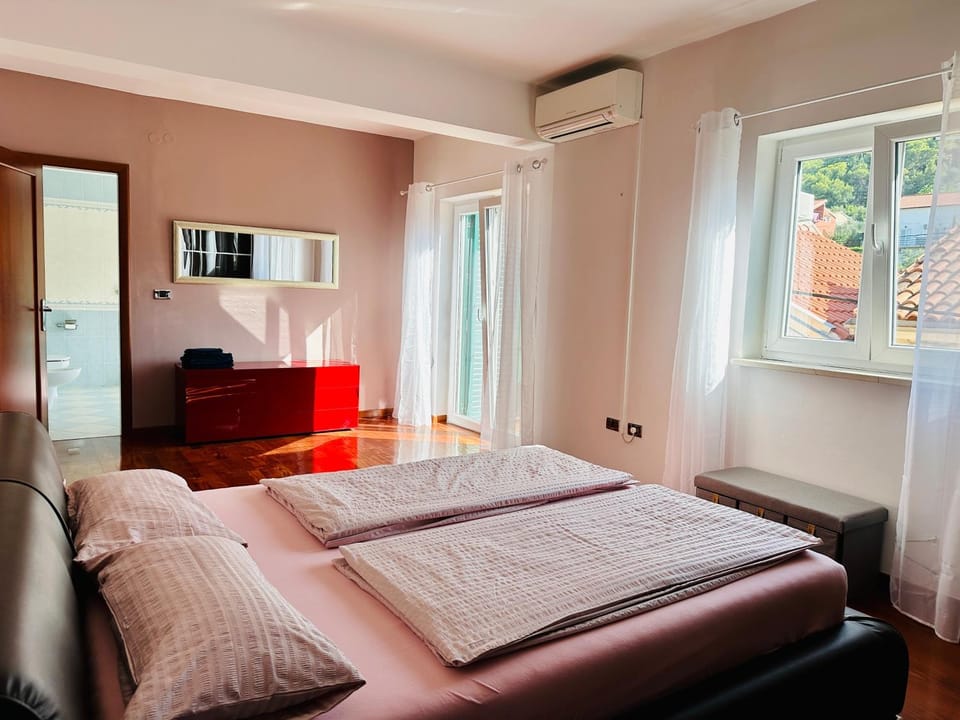 160 sqm Sea View Apartment Apartment in Zadar County