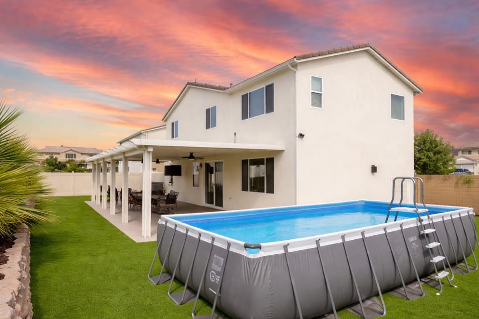 Game Room, Game Room, Garden, Garden, Garden view, Garden view, Pool view, Area and facilities, Area and facilities, Area and facilities, Swimming pool, Swimming pool