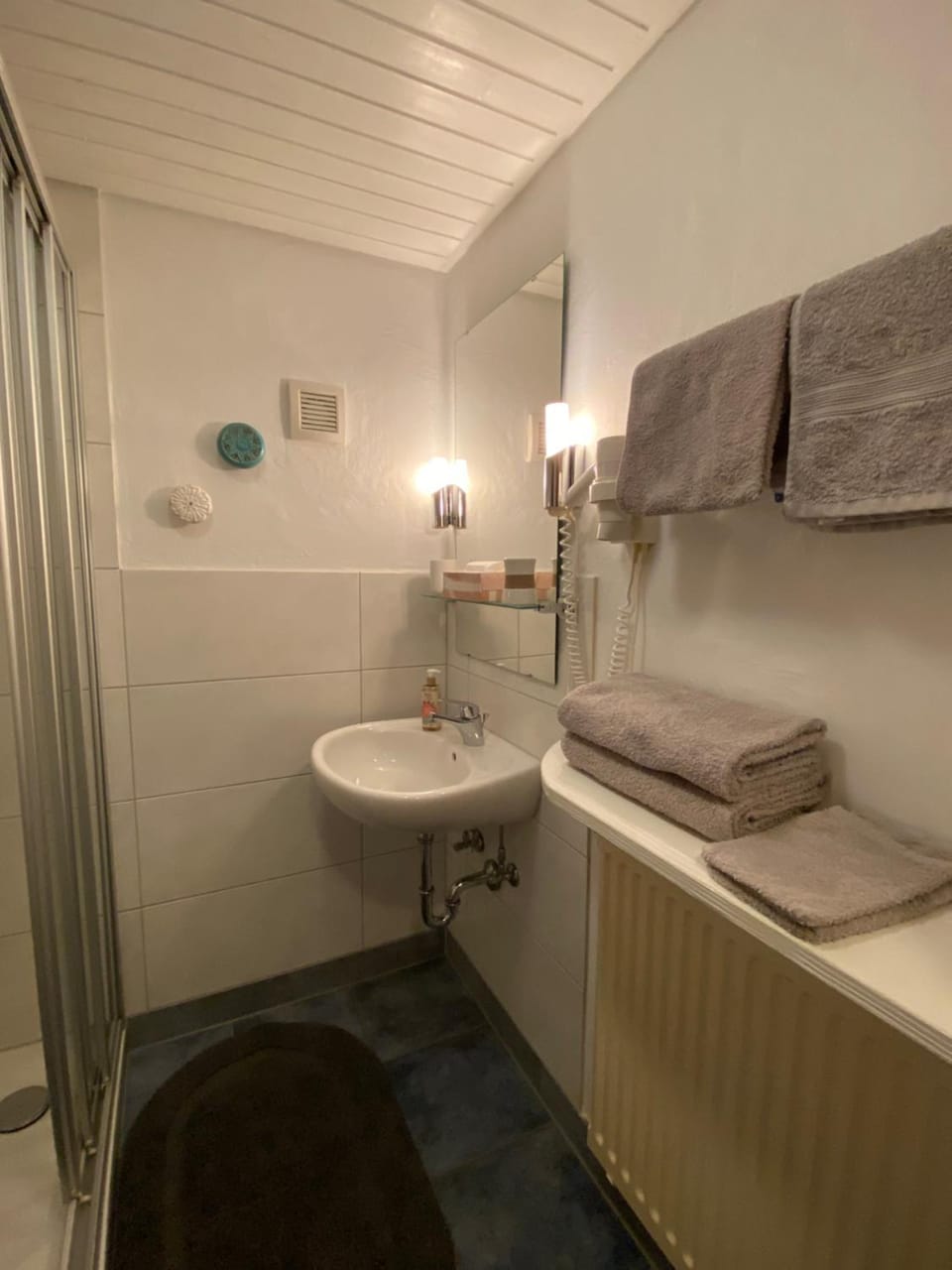 Charmantes Doppelzimmer in Simmersfeld Perfekt für Entspannung und Naturerlebnisse Bed and Breakfast in Baden-Württemberg