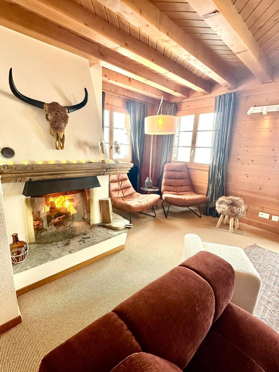Chalet Bliss spacious six bedrooms and breathtaking views Apartment in Fribourg, Switzerland