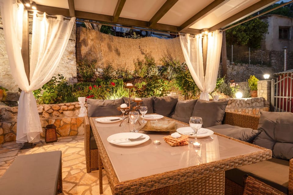 Patio, Night, Dining area