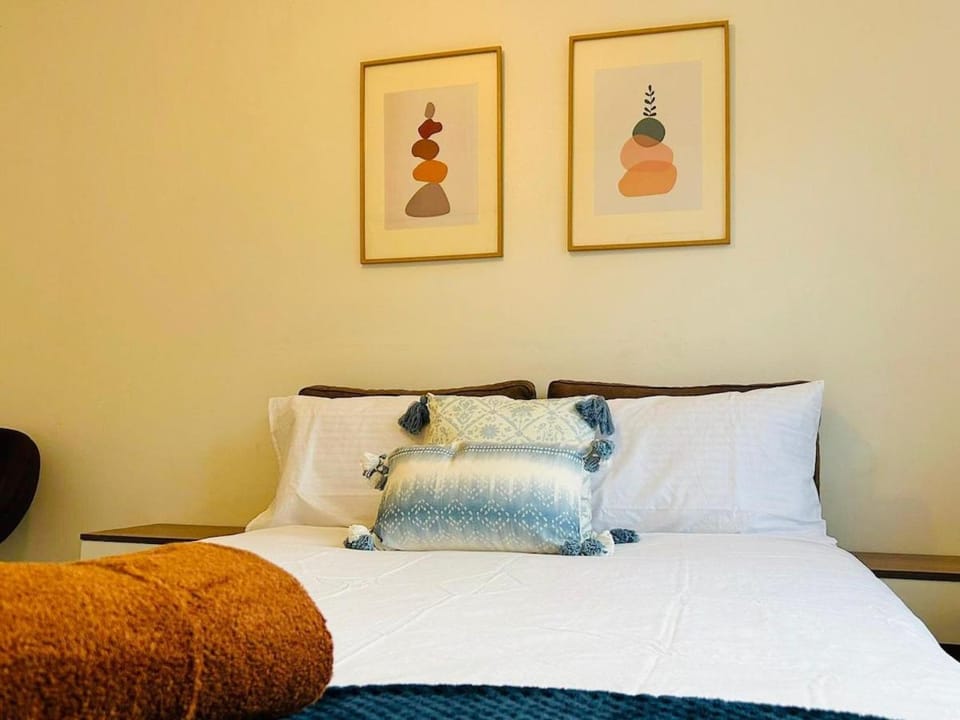 KH-Entire House -Central Scotland, Self-Check-in , Pet-friendly and with Parking House in Falkirk