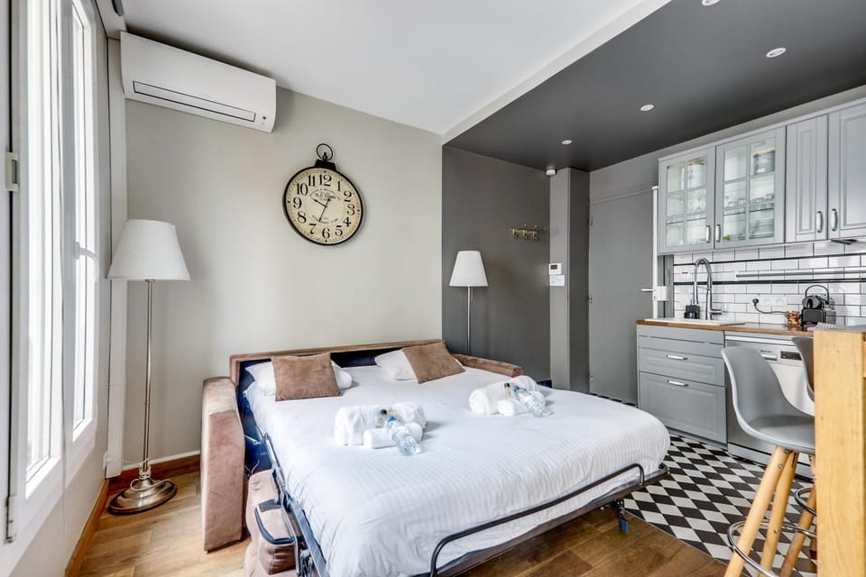 Kitchen or kitchenette, Photo of the whole room, Bedroom, towels