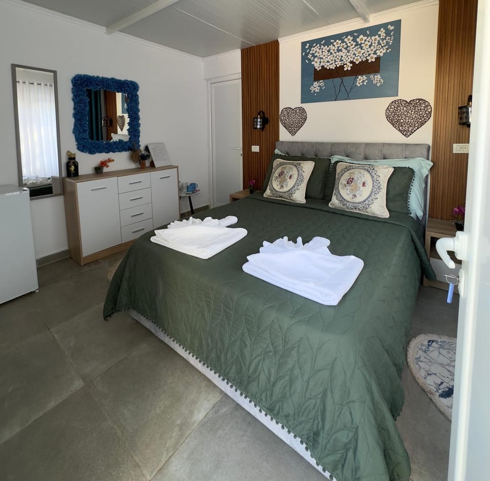 Bed, Photo of the whole room, Bedroom, towels, wardrobe