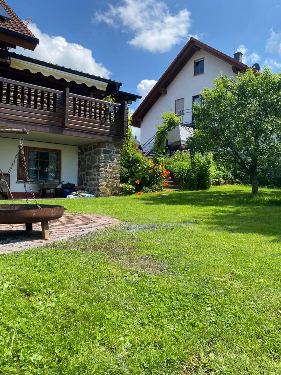 Property building, Spring, Garden