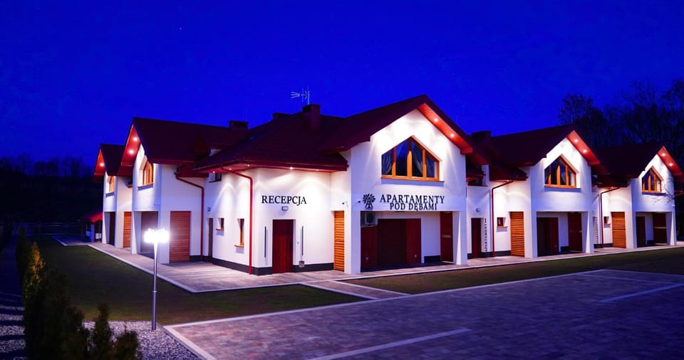 Property building, Night