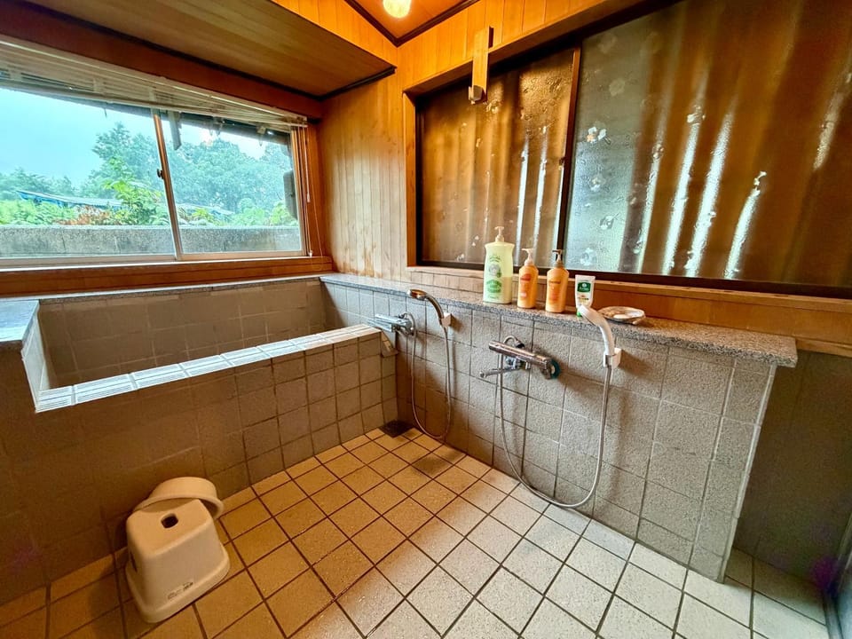 未来のふるさと村 Bed and Breakfast in Japan