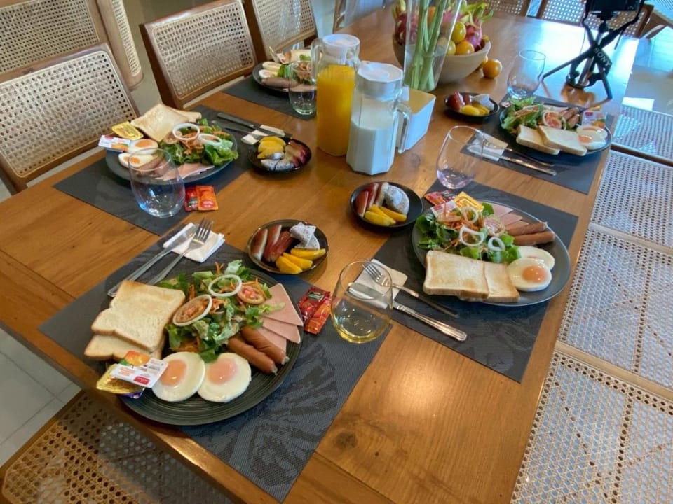 Breakfast