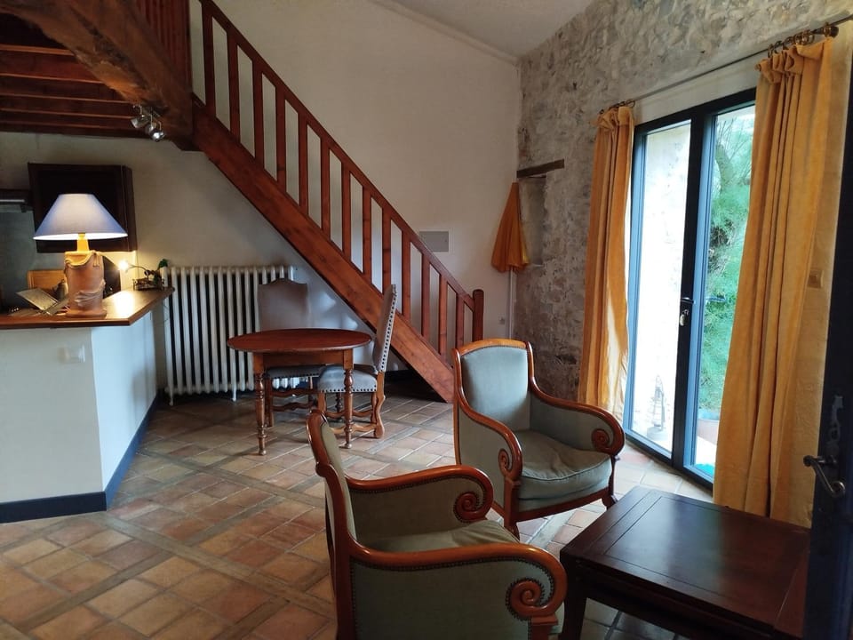 SETA - Bombequiols Country House in Occitanie