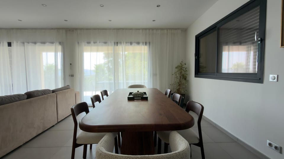 CasaNota Haut de villa 200m2 avec piscine privée Villa in Porto-Vecchio