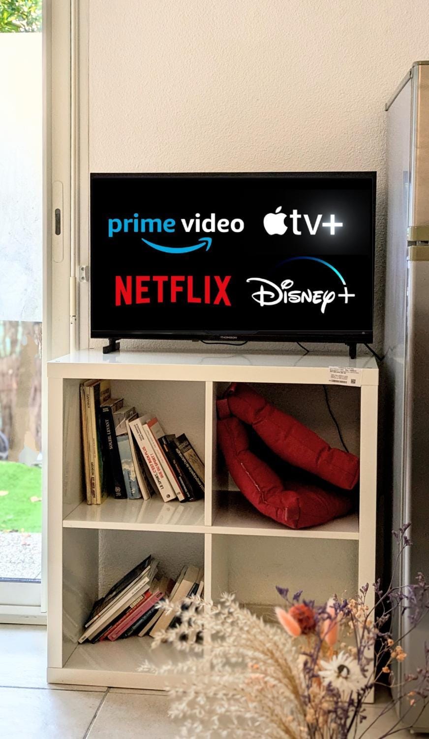 Communal lounge/ TV room, TV and multimedia, Living room
