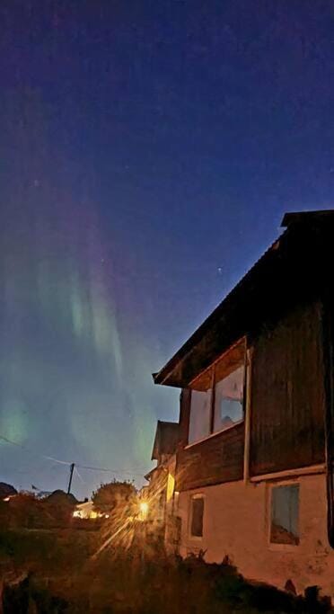 Romslig kystperle med sjel i Skulsfjord Tromsø House in Troms Og Finnmark