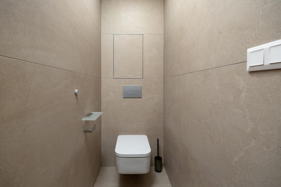 Toilet, Bathroom