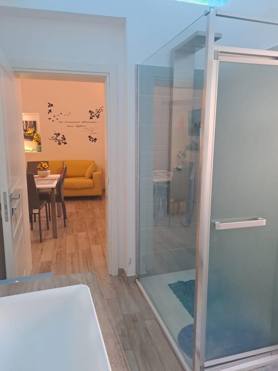 Shower, Bathroom
