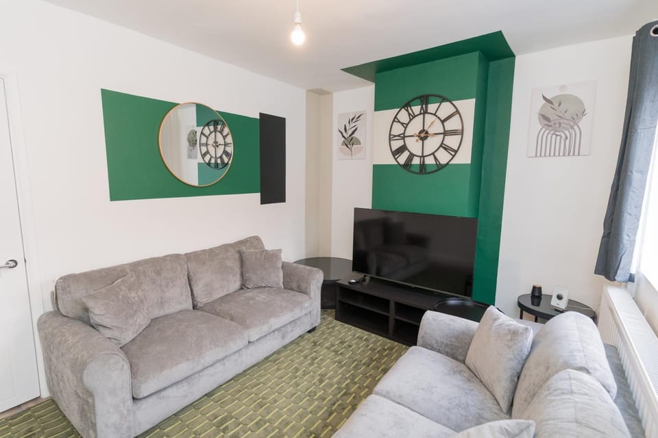 Perfect for Contractors & Families - Free Parking Apartment in Banbury