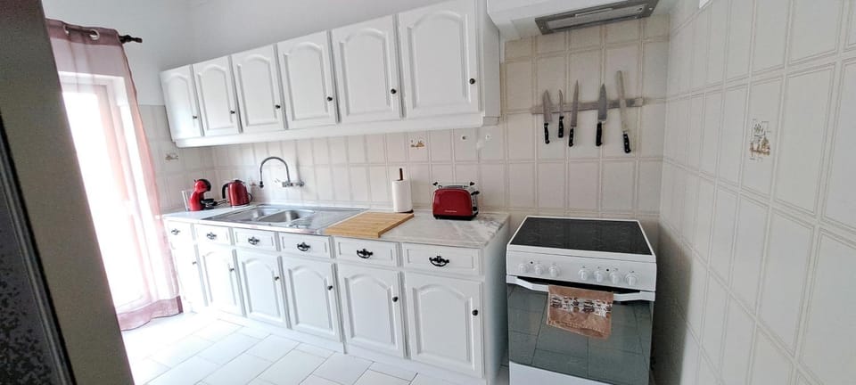 oven, toaster, kitchen