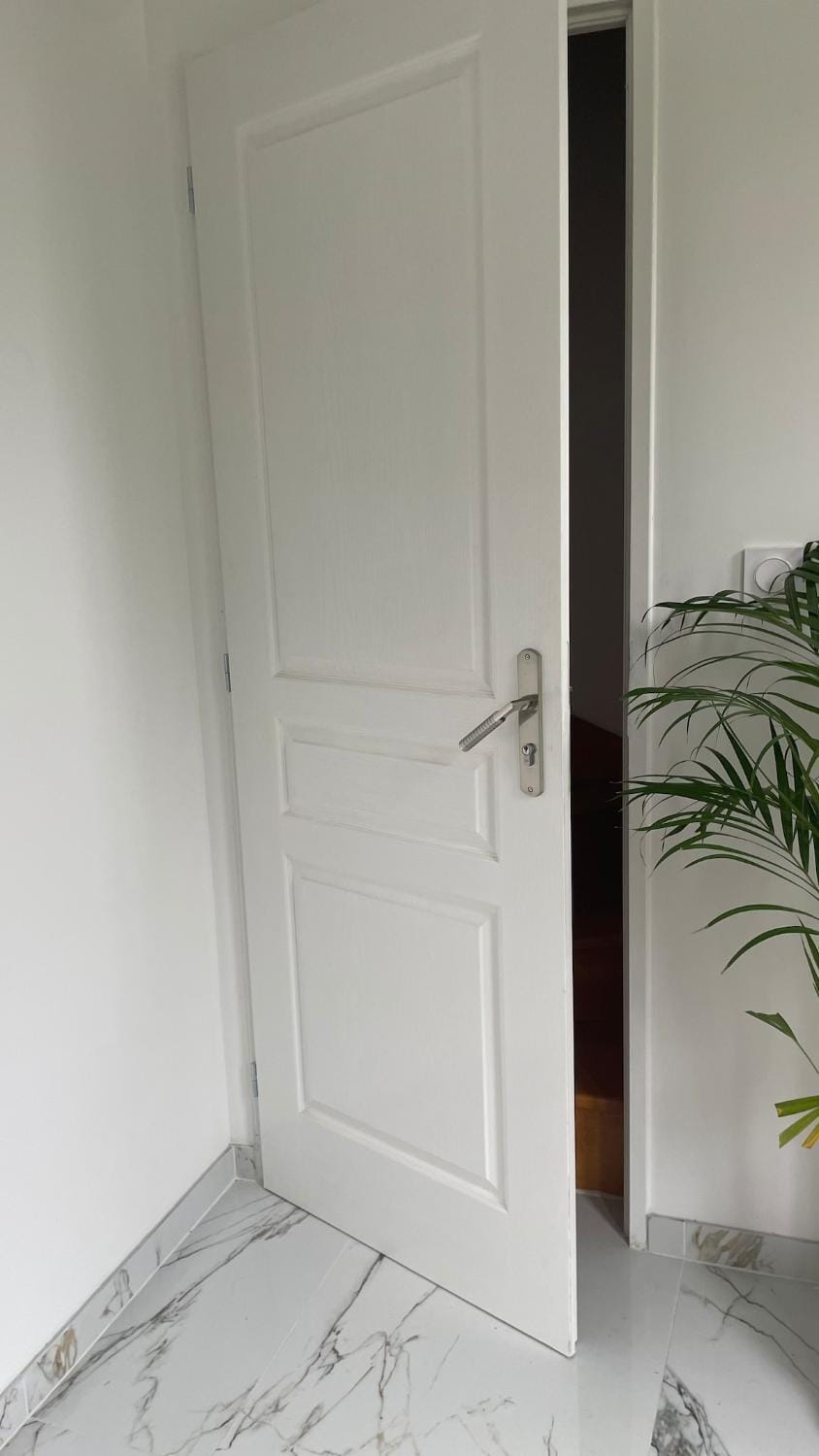 Maison type appartement 1ère étage Apartment in Île-de-France