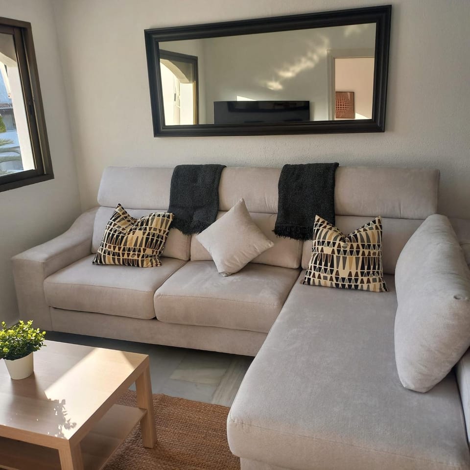 Golden Beach Penthouse, Elviria, Marbella Apartment in Marbella