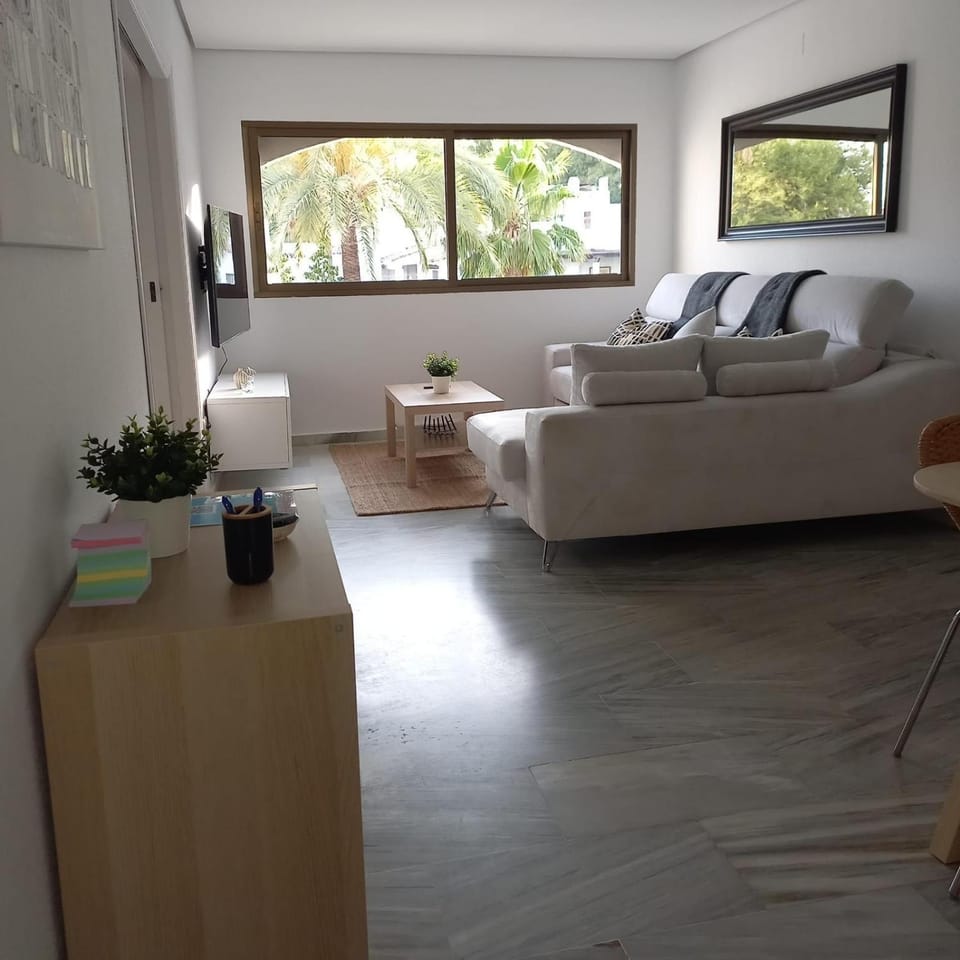 Golden Beach Penthouse, Elviria, Marbella Apartment in Marbella