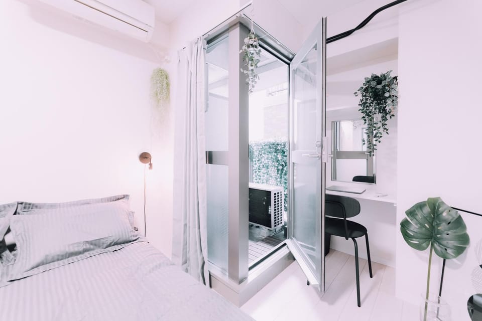 Bed, Balcony/Terrace, Bedroom