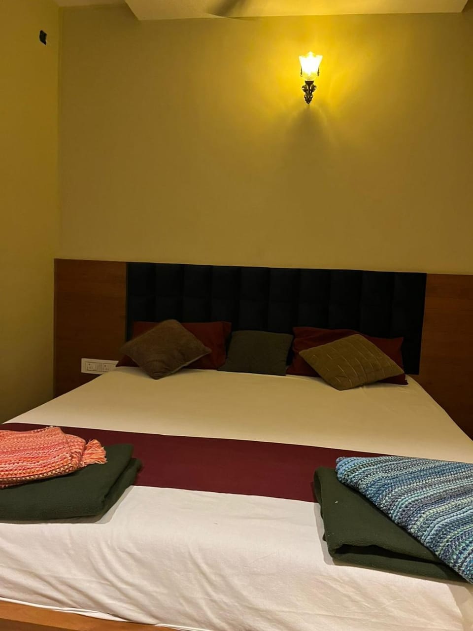 Hotel Sun Lodging Hotel in Thane