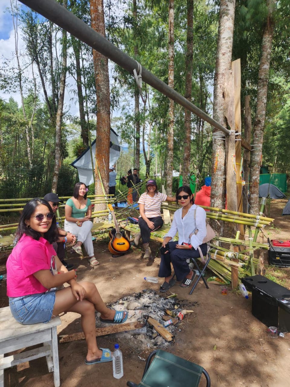 Day, group of guests