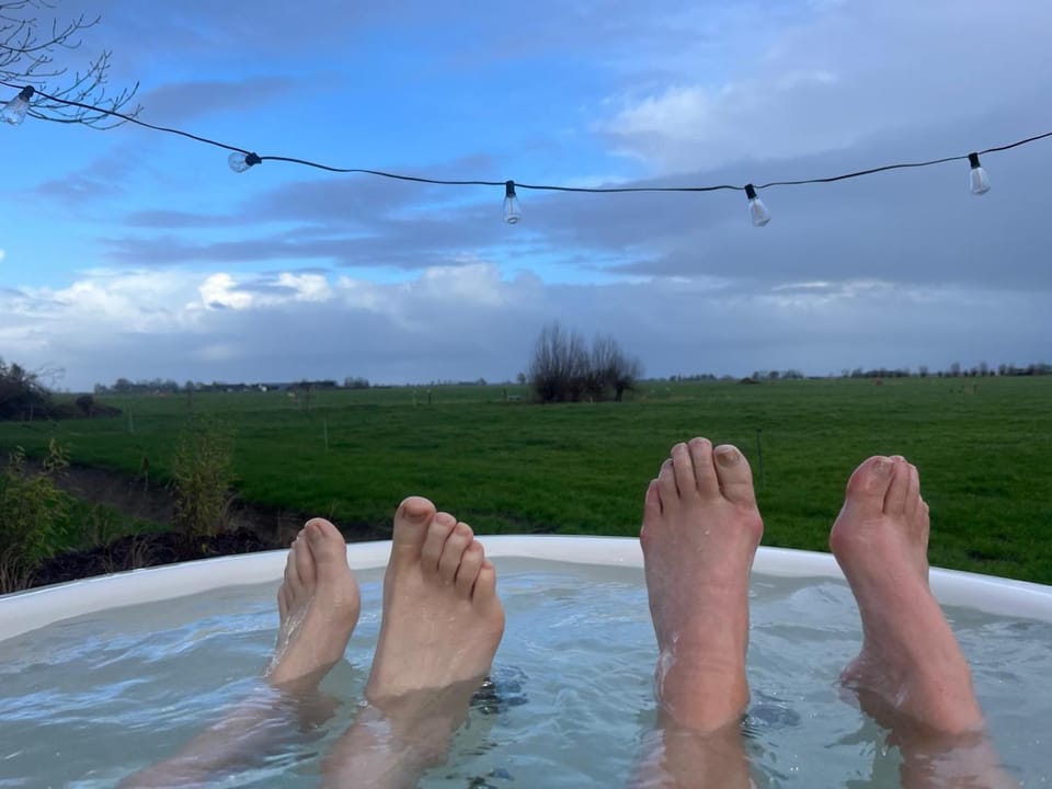 Day, People, Natural landscape, Hot Tub, Hot Tub
