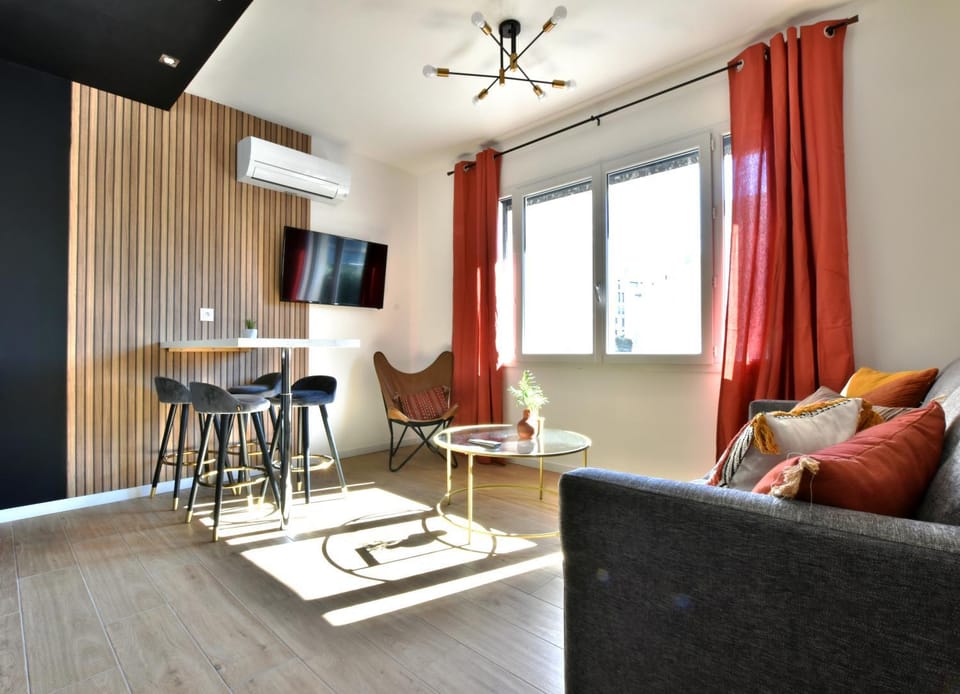 F2 centre ville neuf Apartment in Saint-Raphael