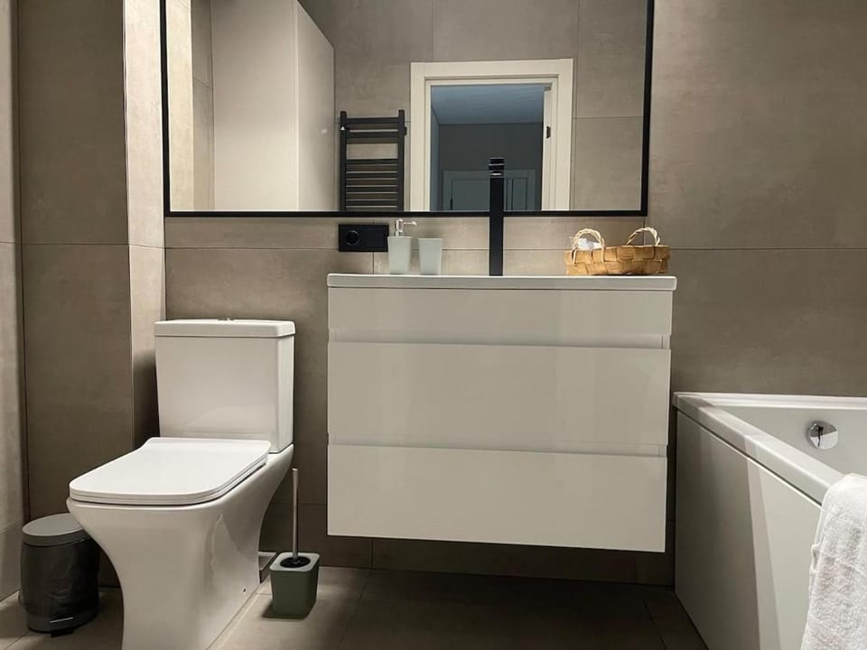 Toilet, Bathroom