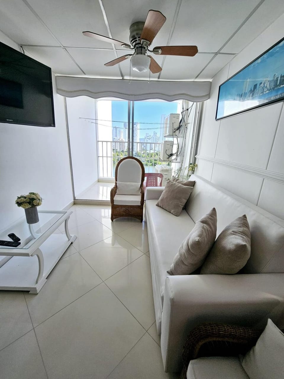 Vacation Home with water views in every room! Apartment in Cartagena
