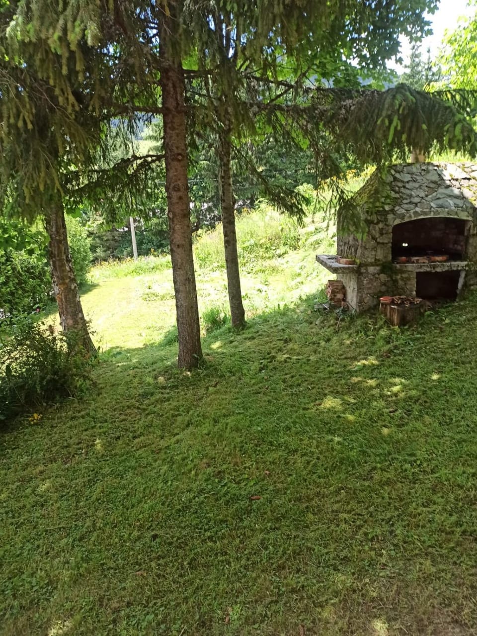 Natural landscape, BBQ facilities