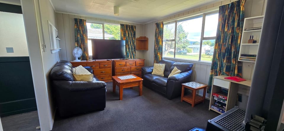 Crab Apple Cottage House in Manawatū-Whanganui, New Zealand