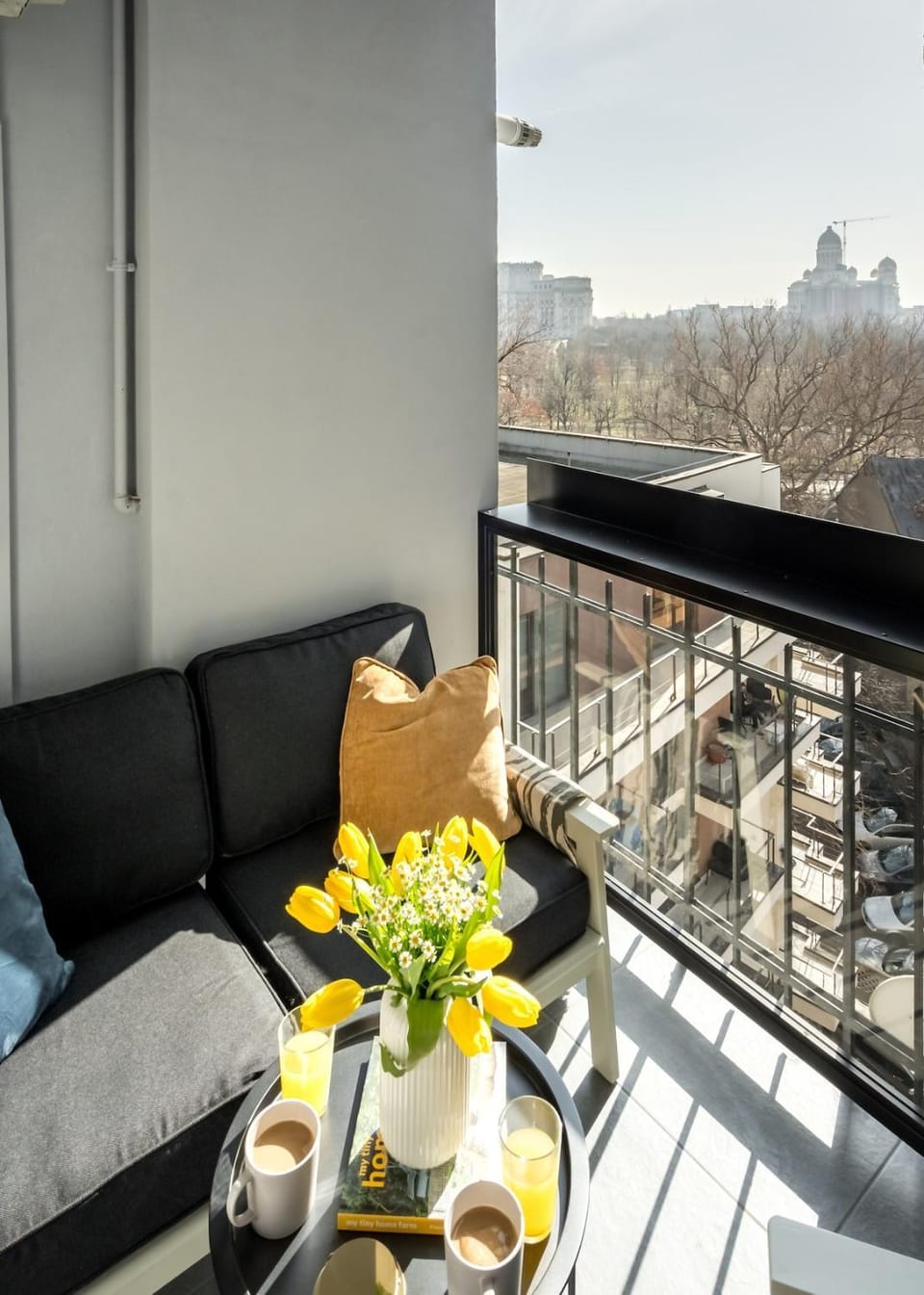 Stunning Views 3BR Sunny Flat - 3 Superb Balconies Apartment in Bucharest
