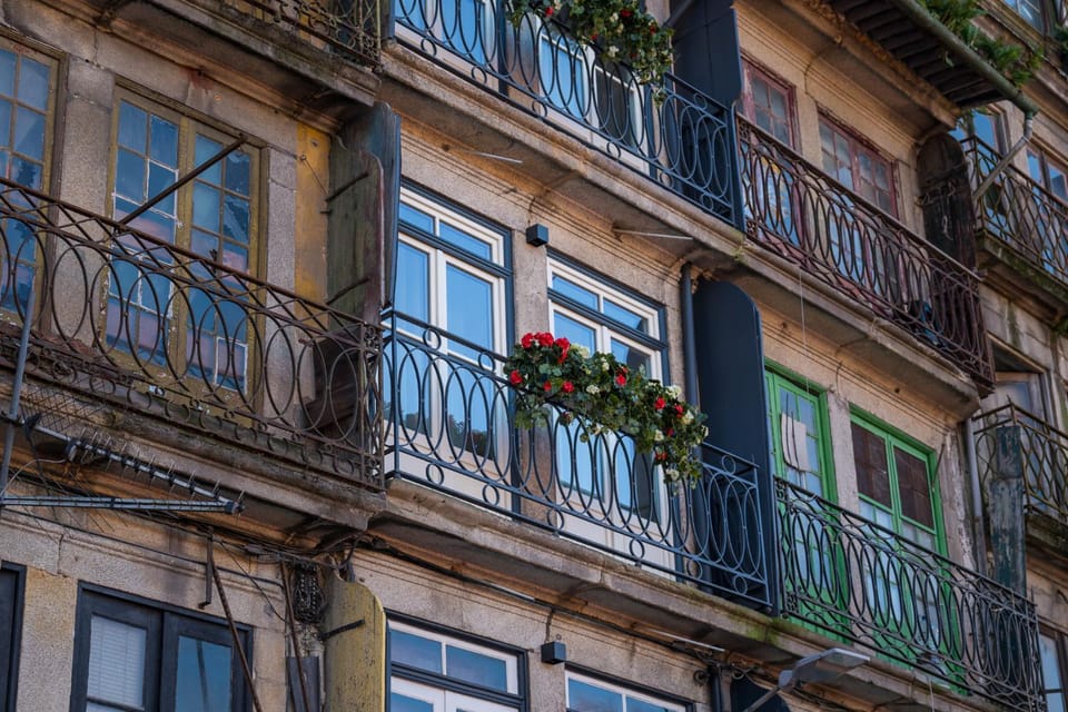 Property building, Balcony/Terrace