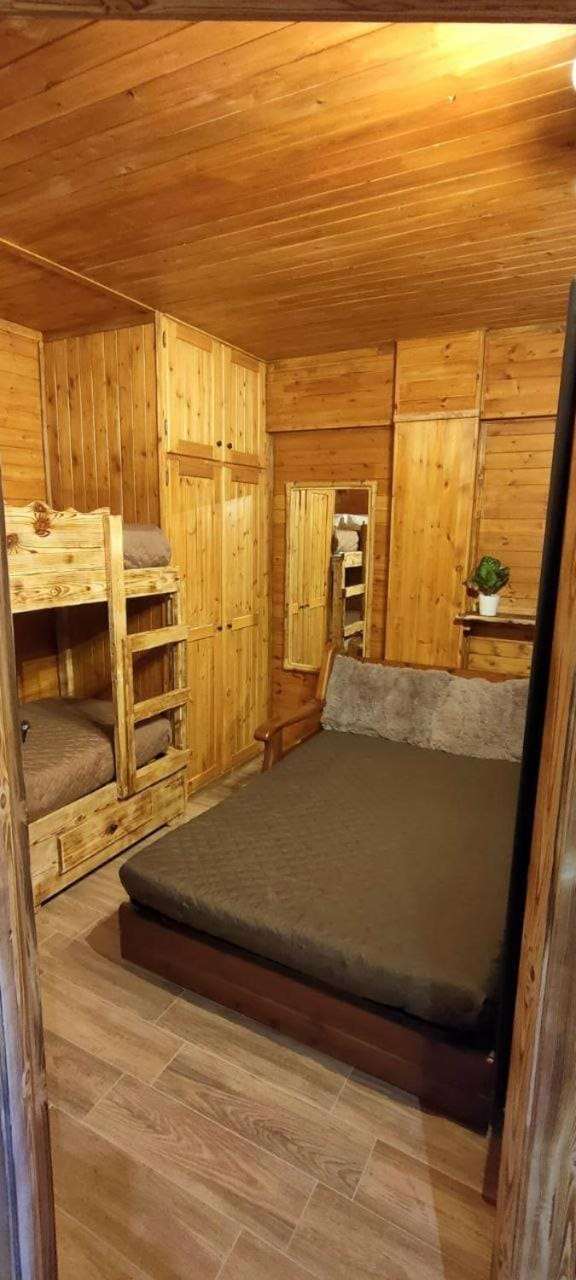 Bed, Bedroom, bunk bed, wardrobe