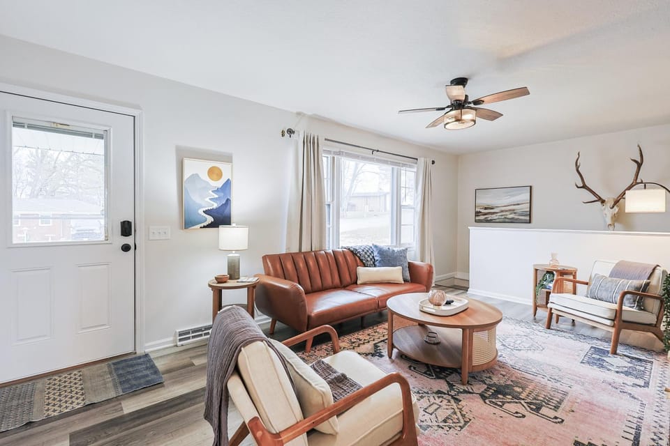 Carriage House House in Saint Joseph