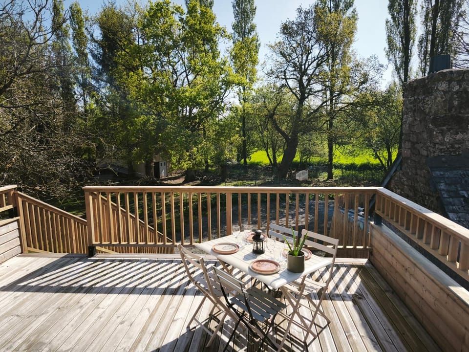 Balcony/Terrace, Garden view