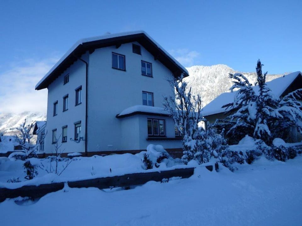 Property building, Winter