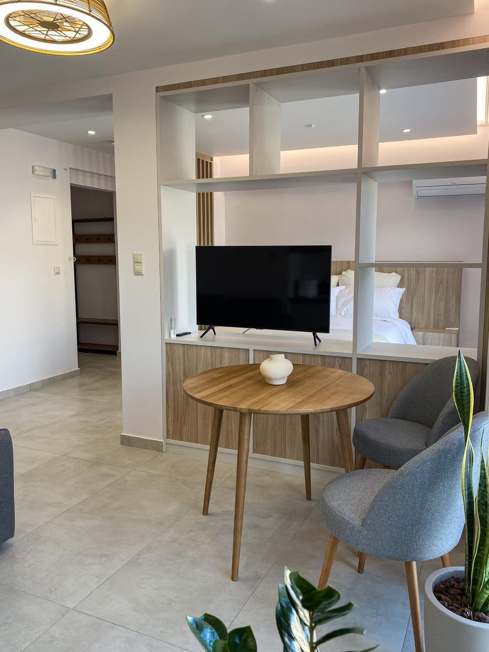 TV and multimedia, Living room, Photo of the whole room, Seating area