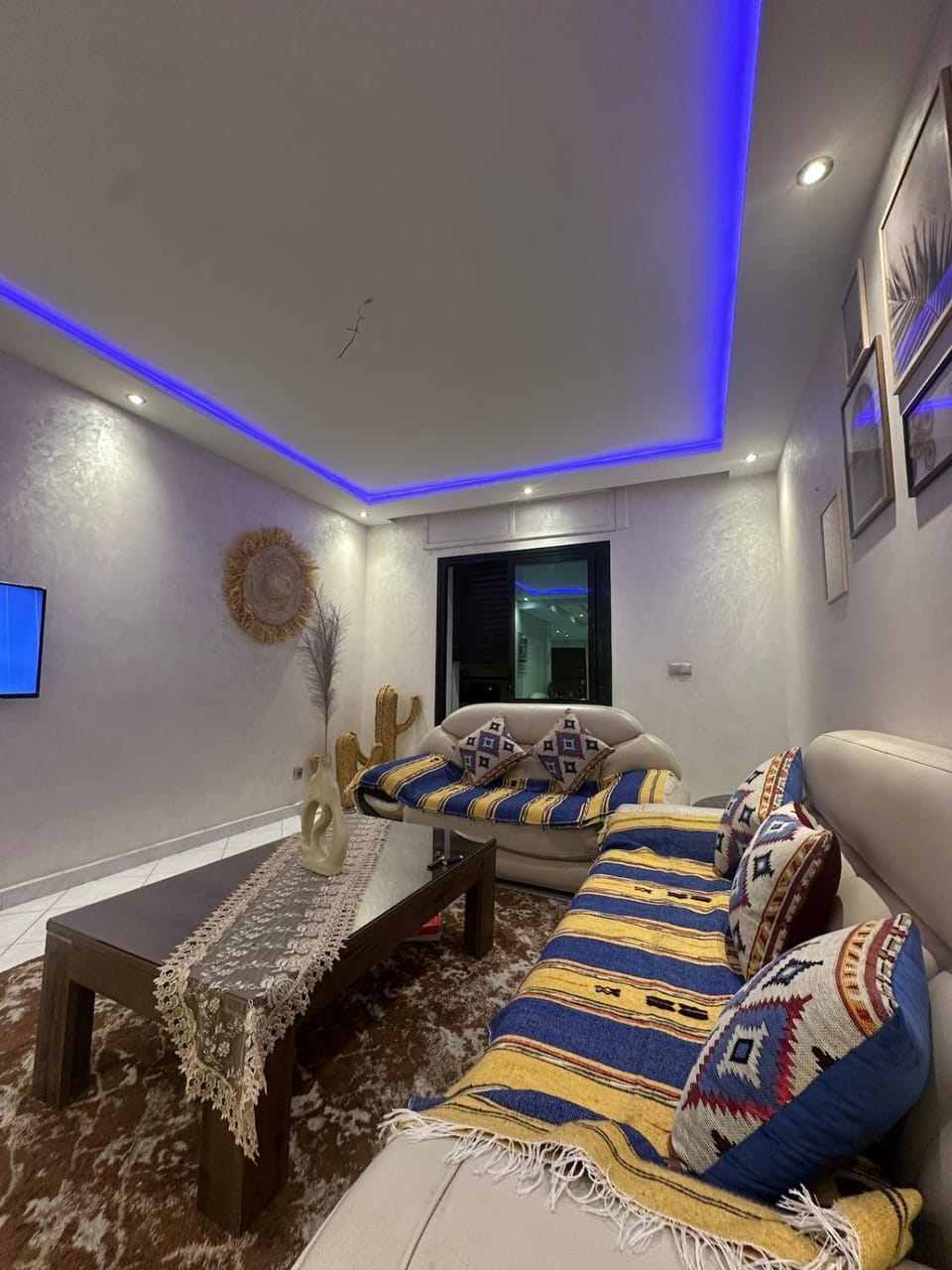 Appartement en plein centre de Tanger à 2 minutes de la corniche Apartment in Tangier