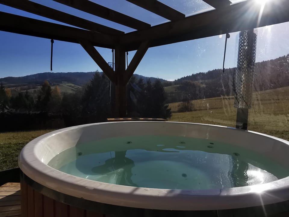 Day, Natural landscape, Hot Tub, Mountain view