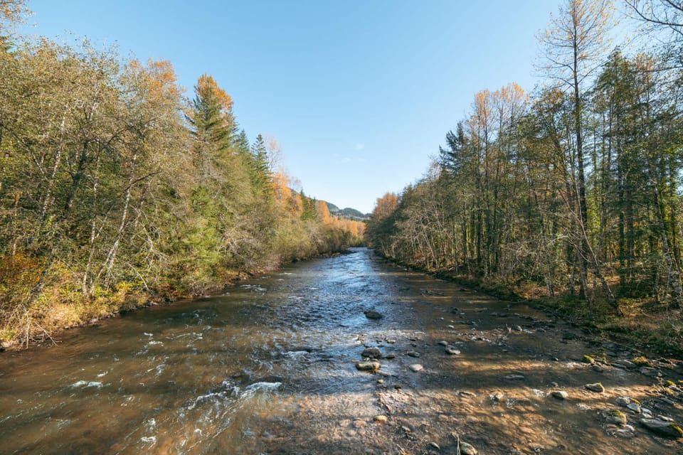 Stay Portland - Relaxing River Retreat House in Welches