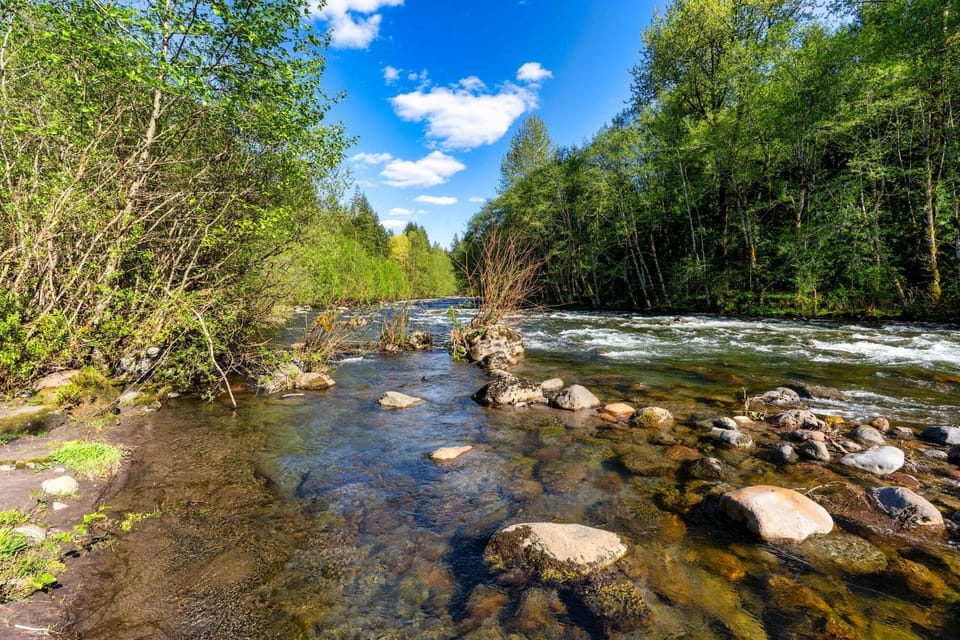 Stay Portland - Relaxing River Retreat House in Welches