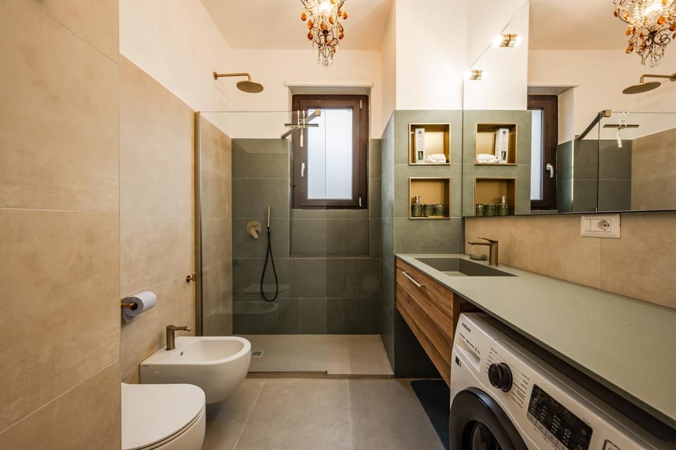 Toilet, Bathroom, bidet, washing machine, dryer
