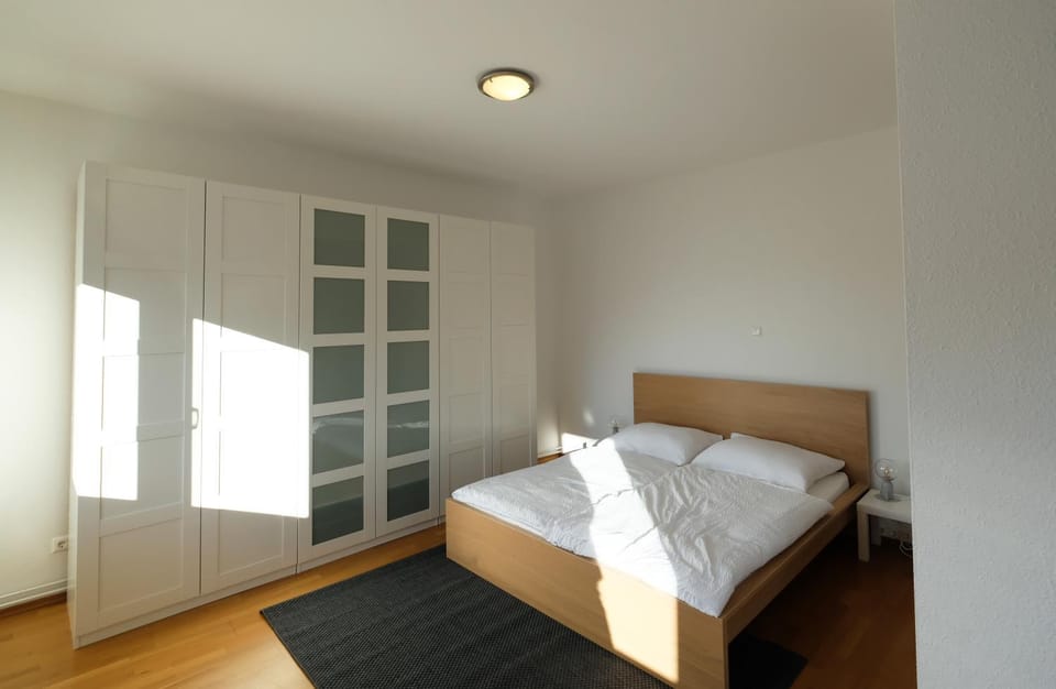 Bed, Photo of the whole room, Bedroom, wardrobe