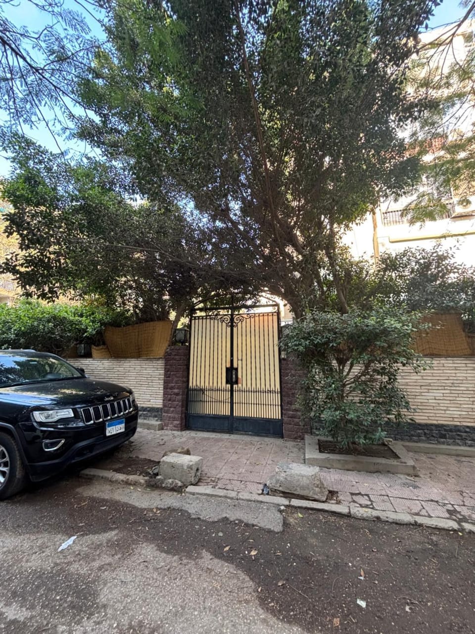 Property building, Parking