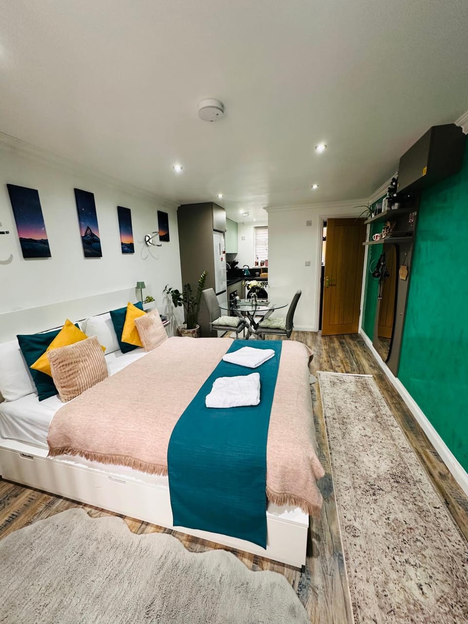 Studio Flat Apartment in England